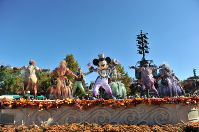 Celebration Halloween Mickey 12