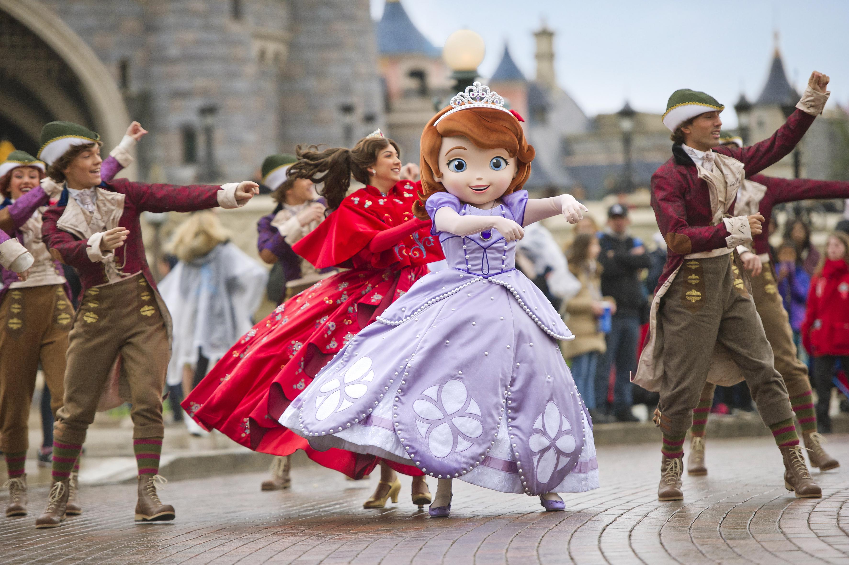 Sofia Elena Disneyland Paris
