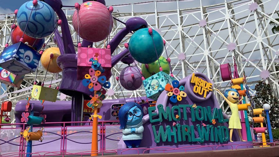 inside-out-emotional-whirlwind-disney-california-adventure