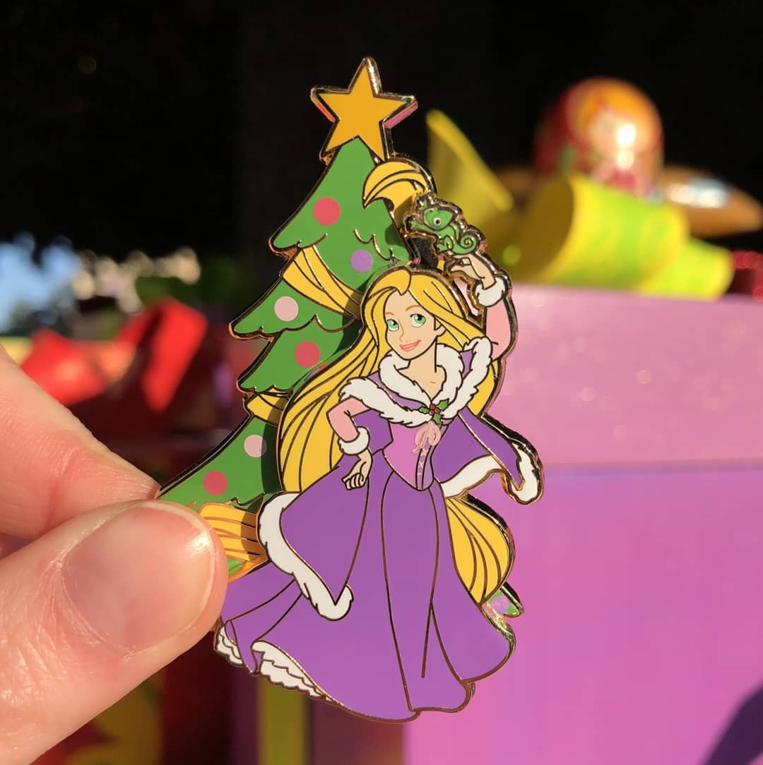 raiponce pins surprise noel
