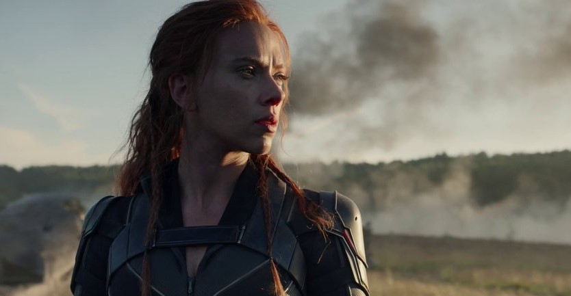 black widow premières images