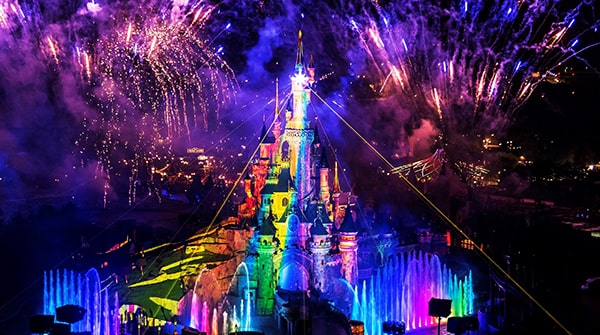 Disneyland Paris Pride Visuel
