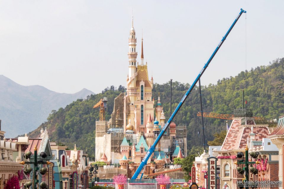 hong kong disneyland coronavirus
