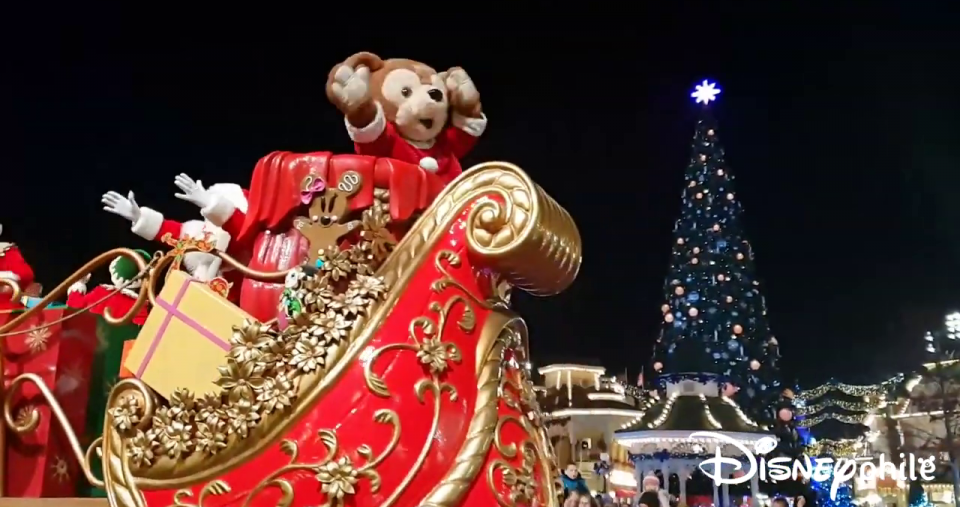 parade de noël nocturne disneyland paris