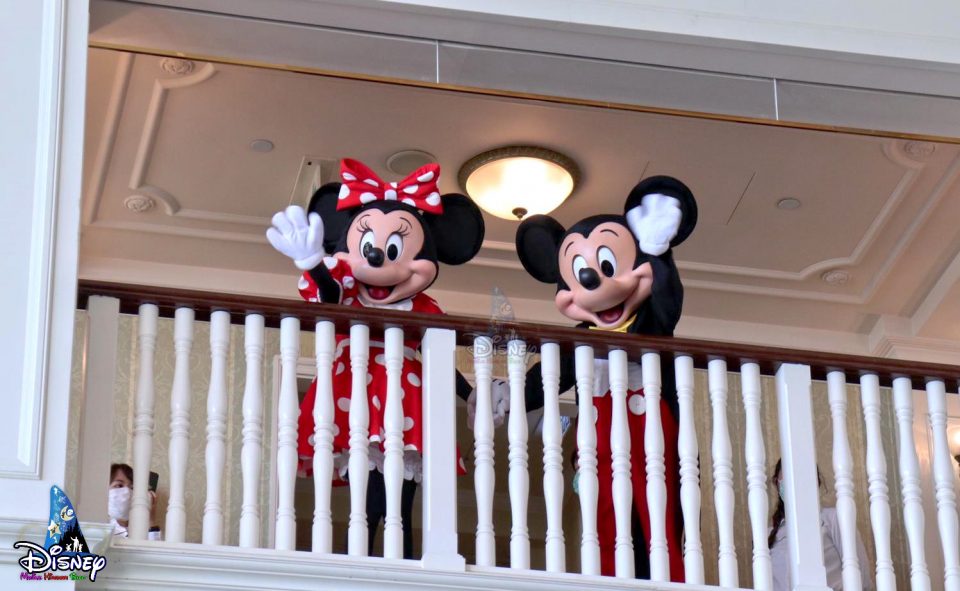 hong kong disneyland hotel