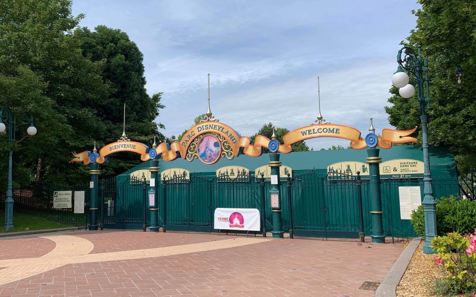 réouverture disneyland paris flou