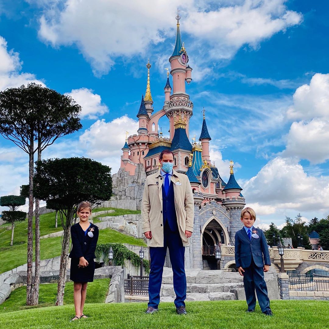 cast members