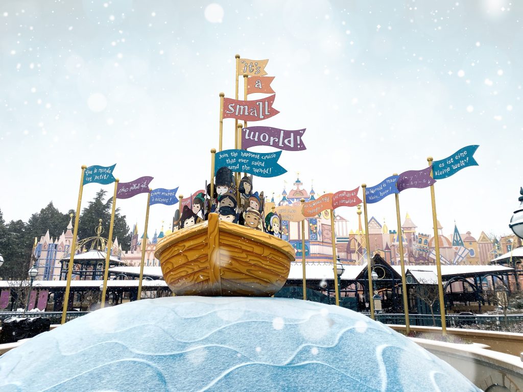 disneyland paris neige
