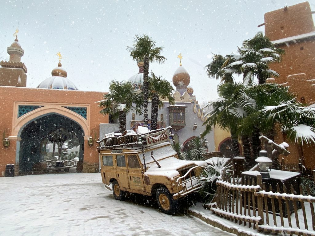 disneyland paris neige