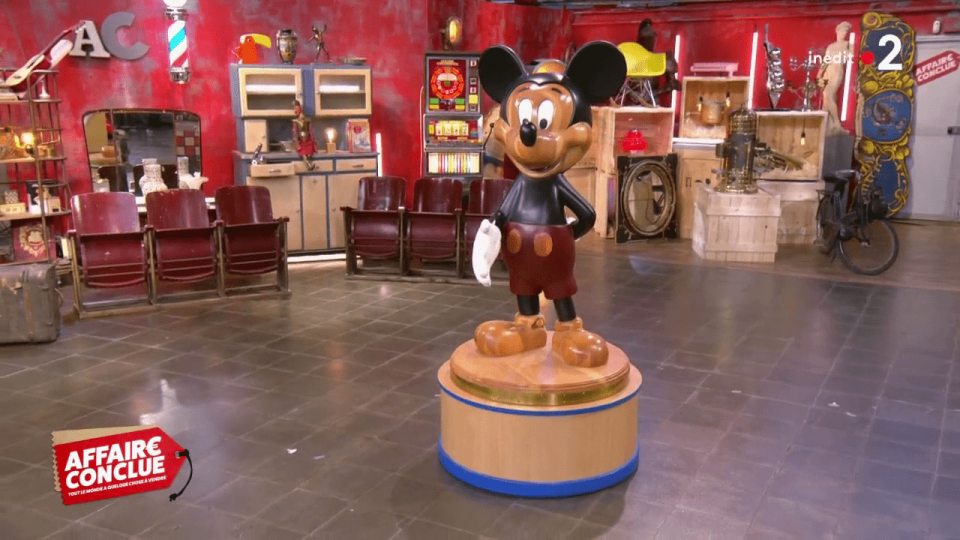 mickey géant