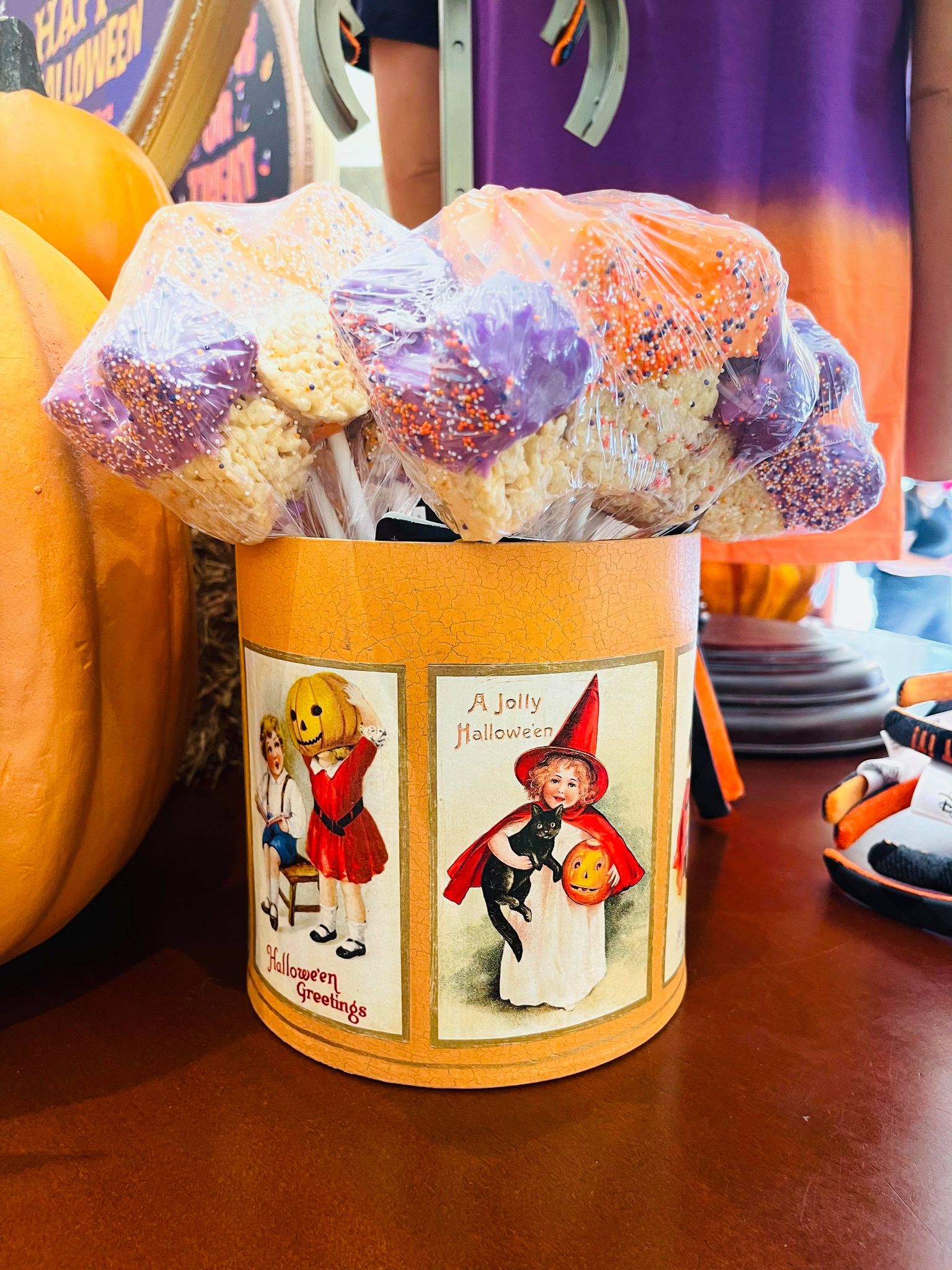 merchandise halloween 2021