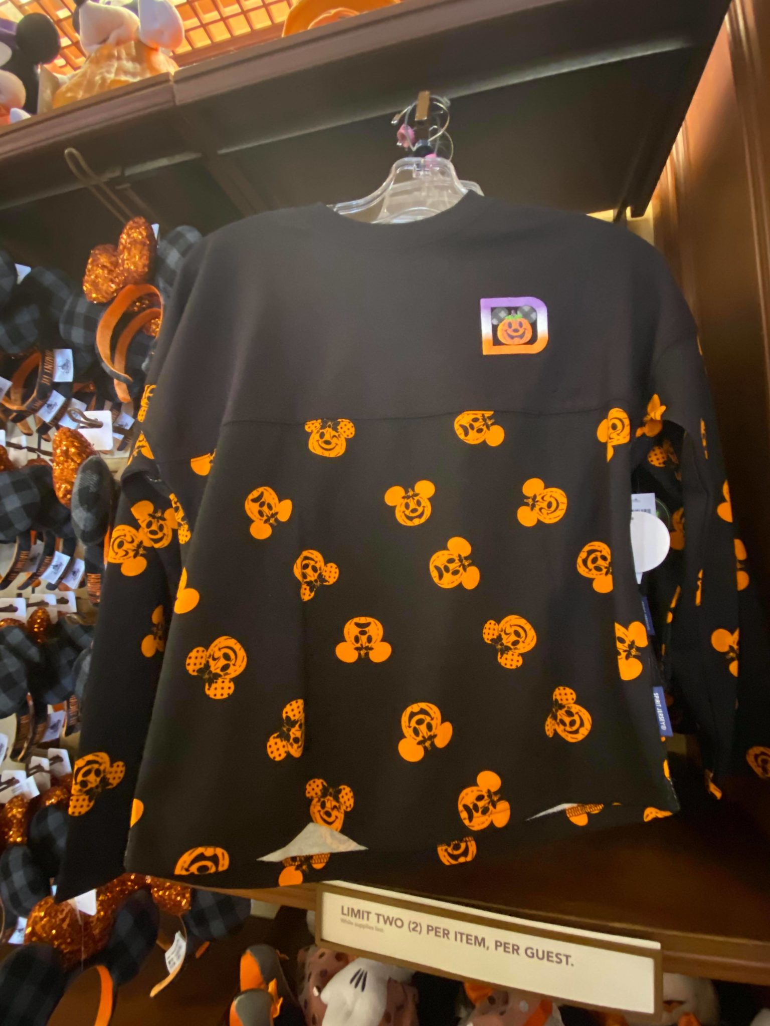 merchandise halloween 2021