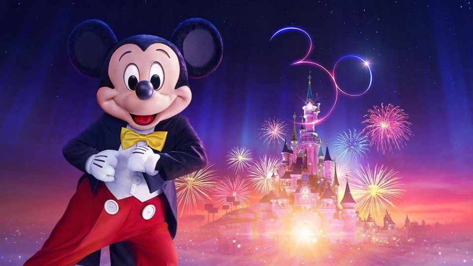 disneyland paris c8