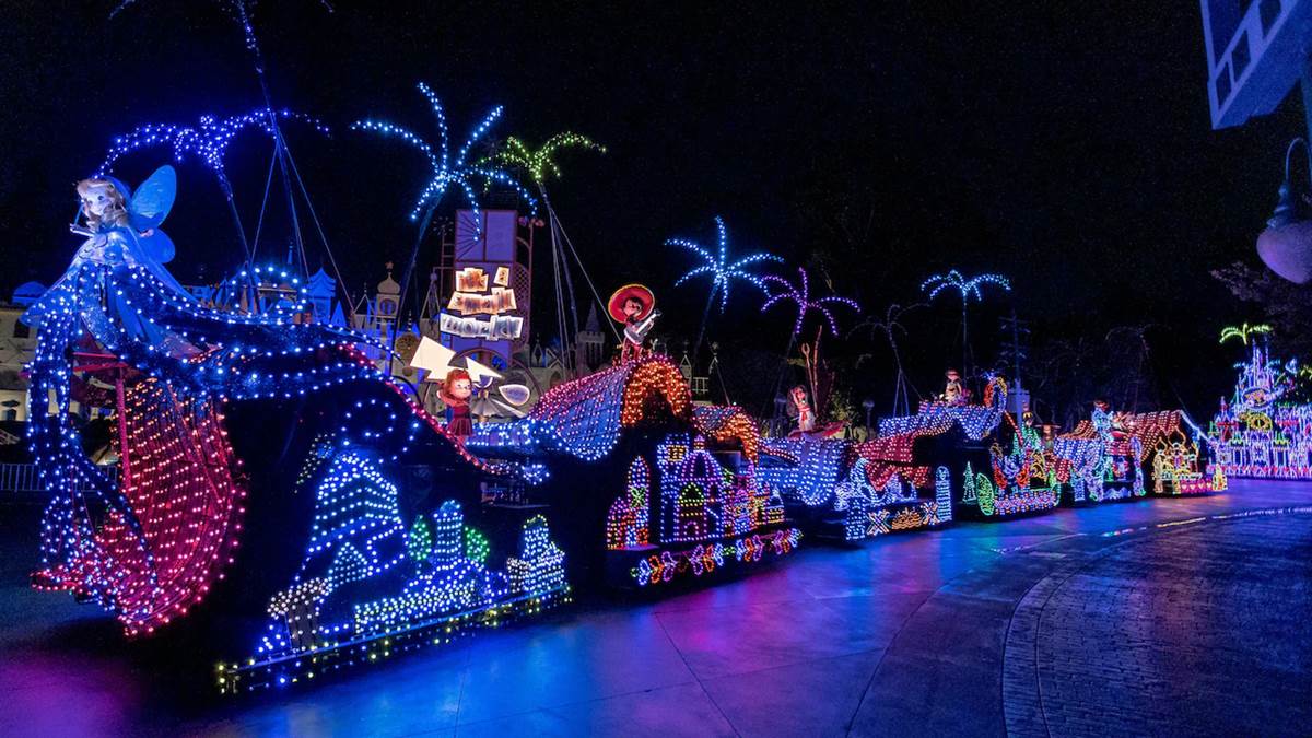 main street electrical parade char