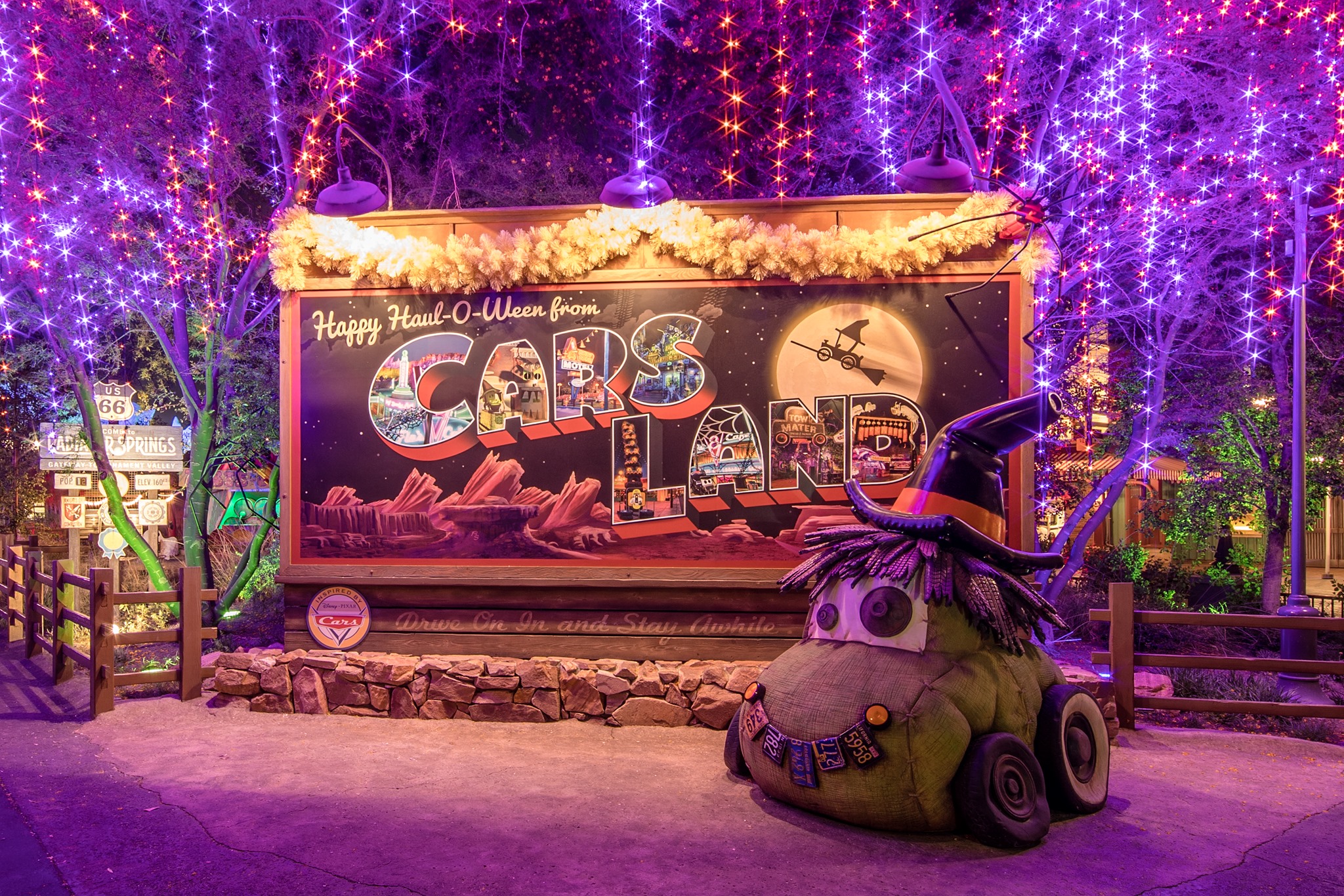 oogie boogie bash 2022
