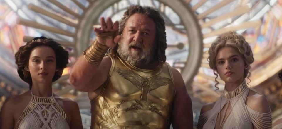 russell crowe zeus love and thunder