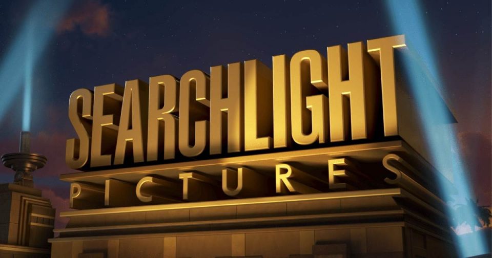 empire of light searchlight