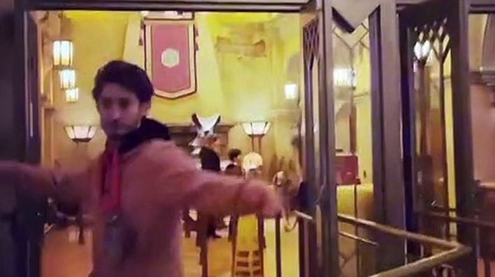 pierre niney disneyland paris