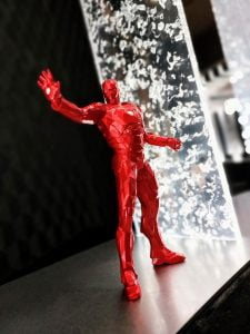 richard orlinski iron man 01