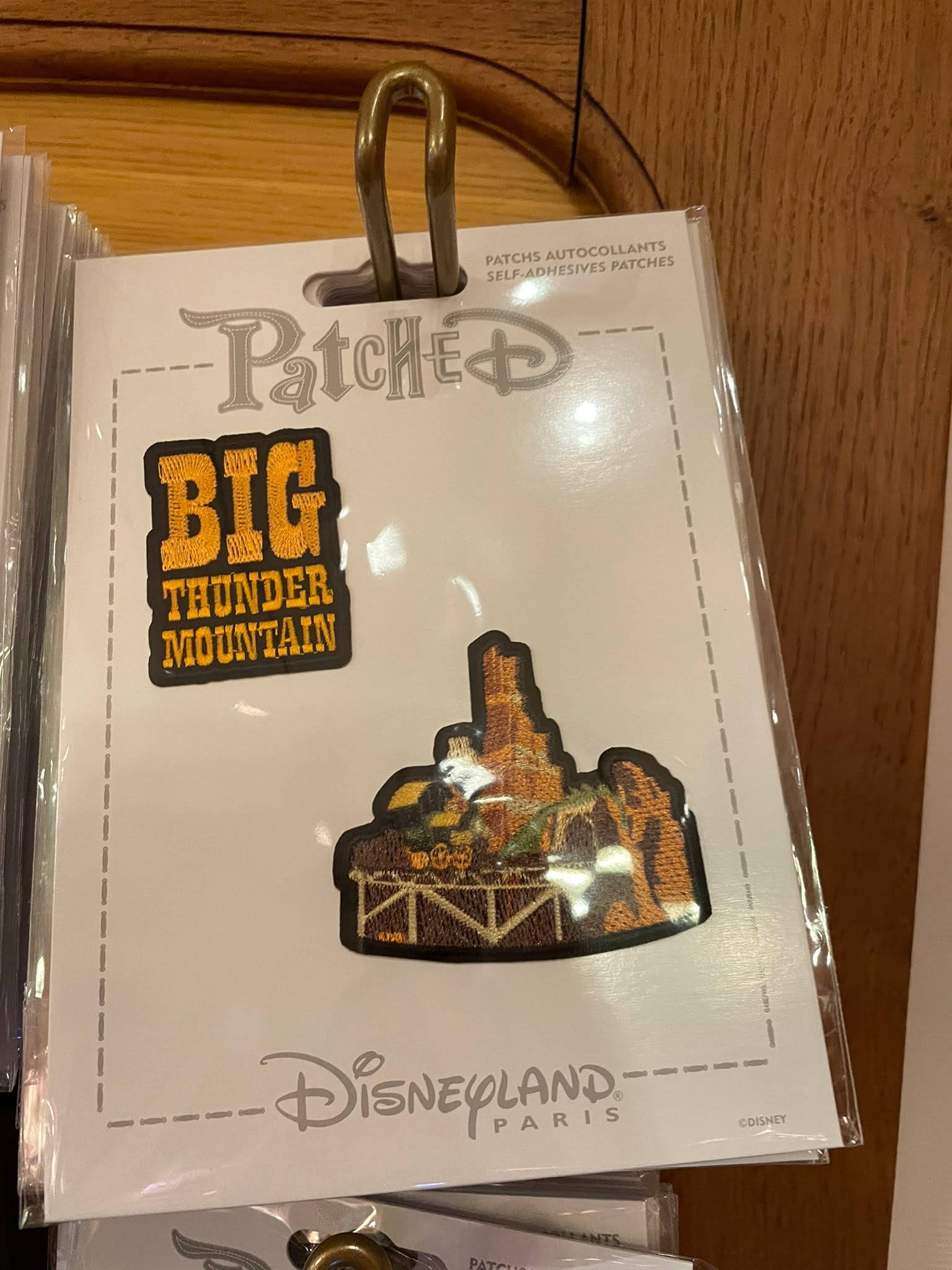 patchs disneyland paris