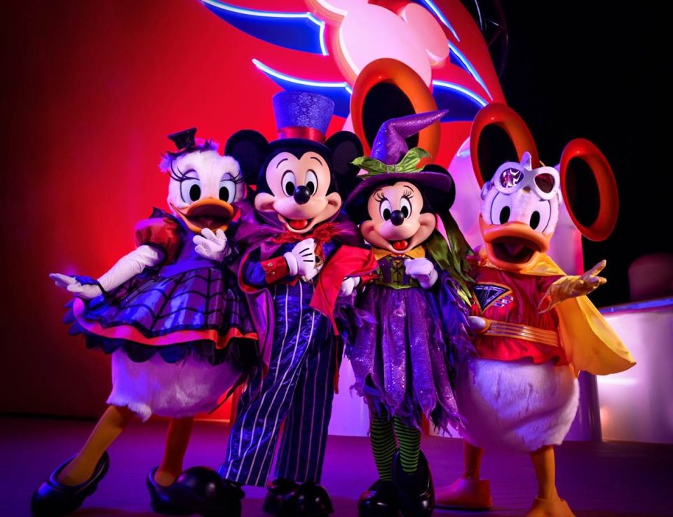 halloween 2023 cruise line 01