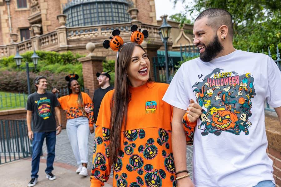 merchandise halloween 2023