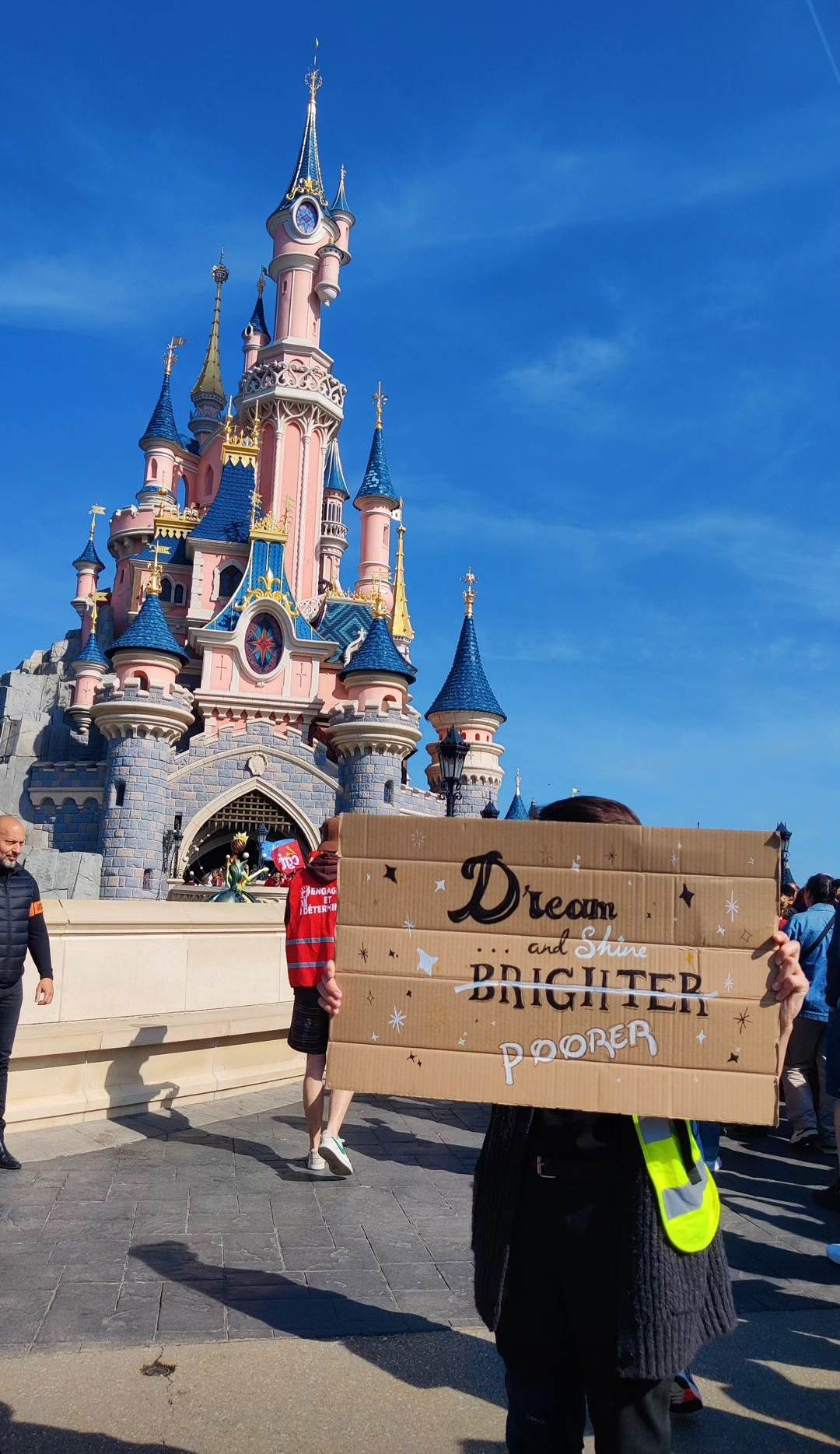 grève disneyland paris
