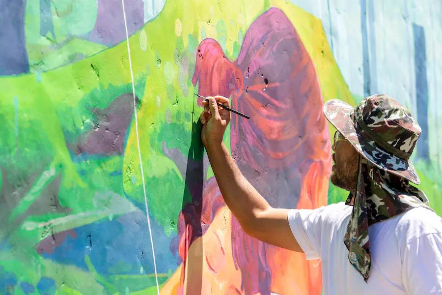 peintures murales disney springs le Mois du patrimoine des Américains d'origine asiatique et des îles du Pacifique 01