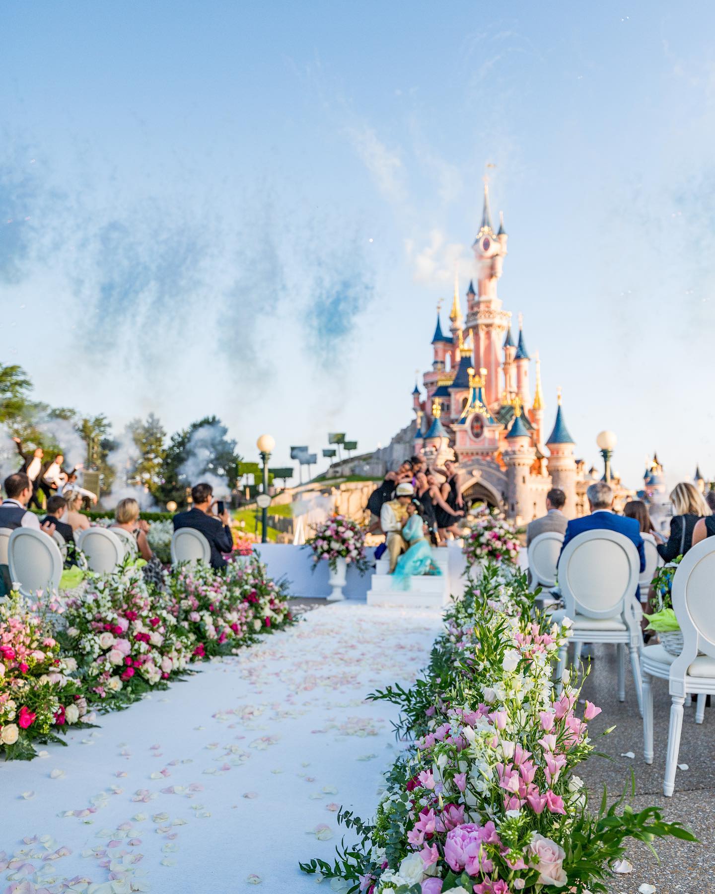 couple mariage disneyland paris