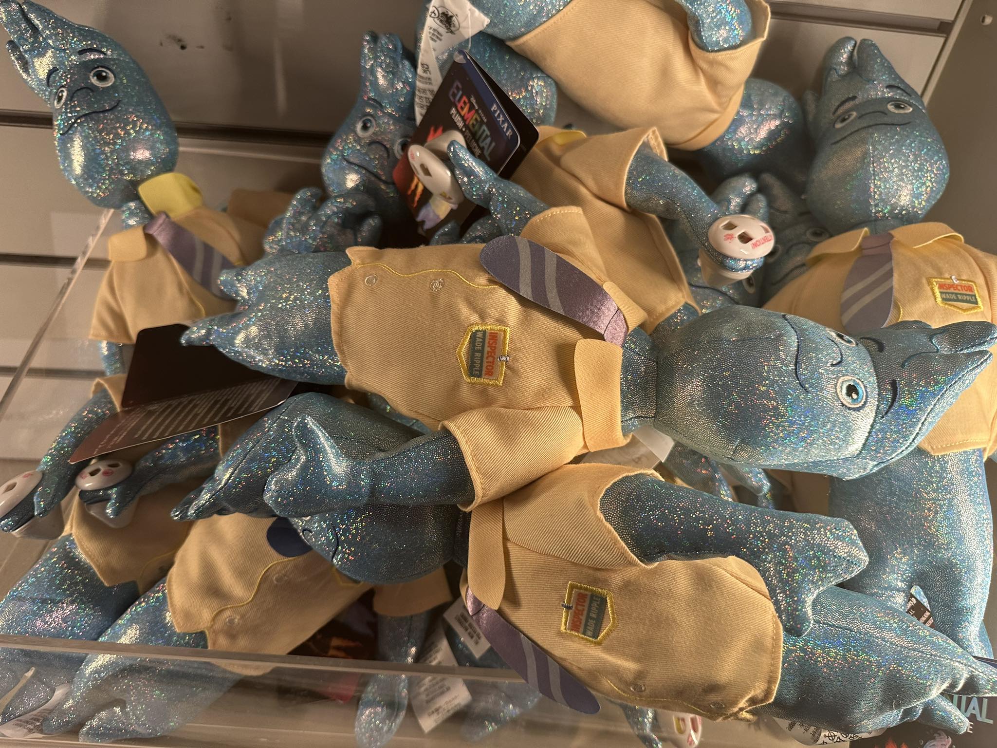 élémentaire merchandise disneyland paris