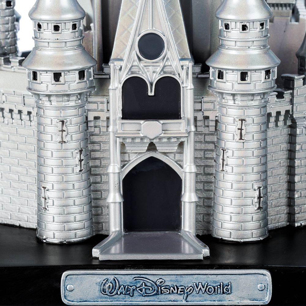 châteaux disney 100