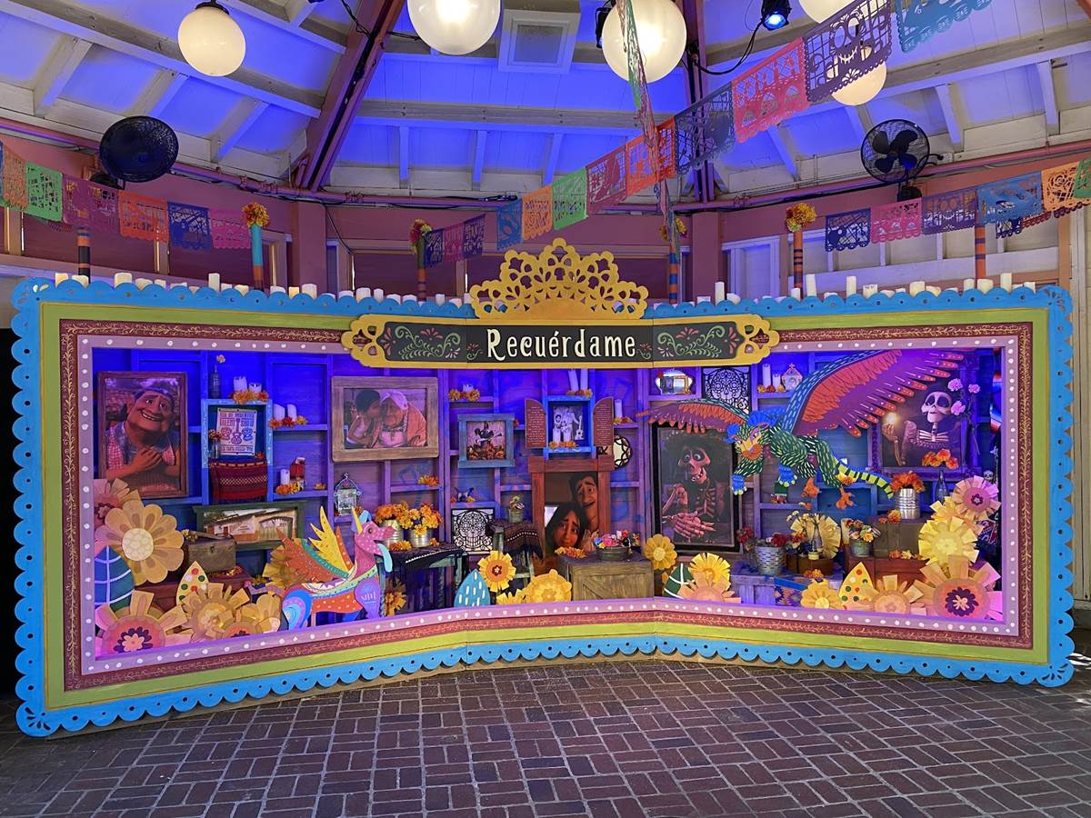 halloween time 2023 disneyland