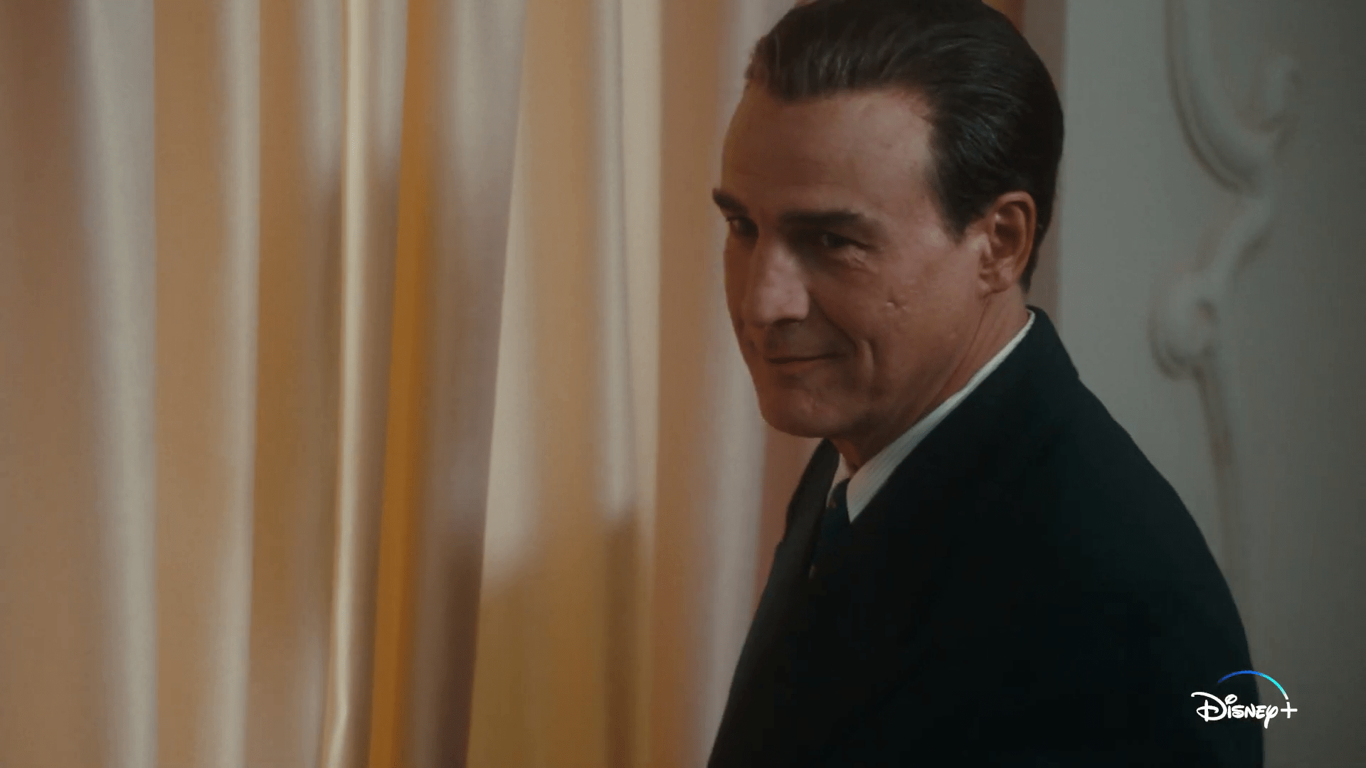 Cristóbal Balenciaga bande-annonce 01