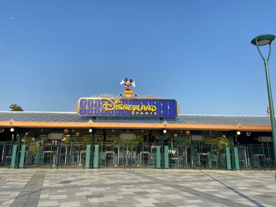 homme armé disneyland paris