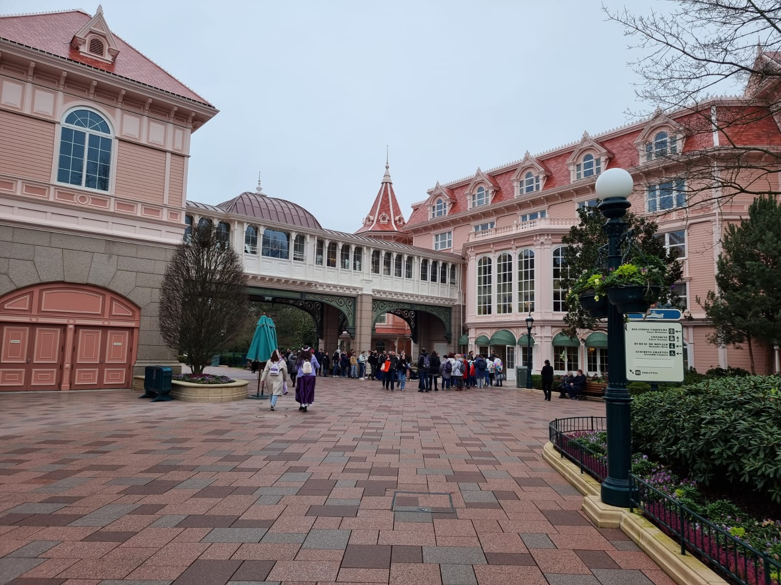 disneyland hotel non-résidents 01
