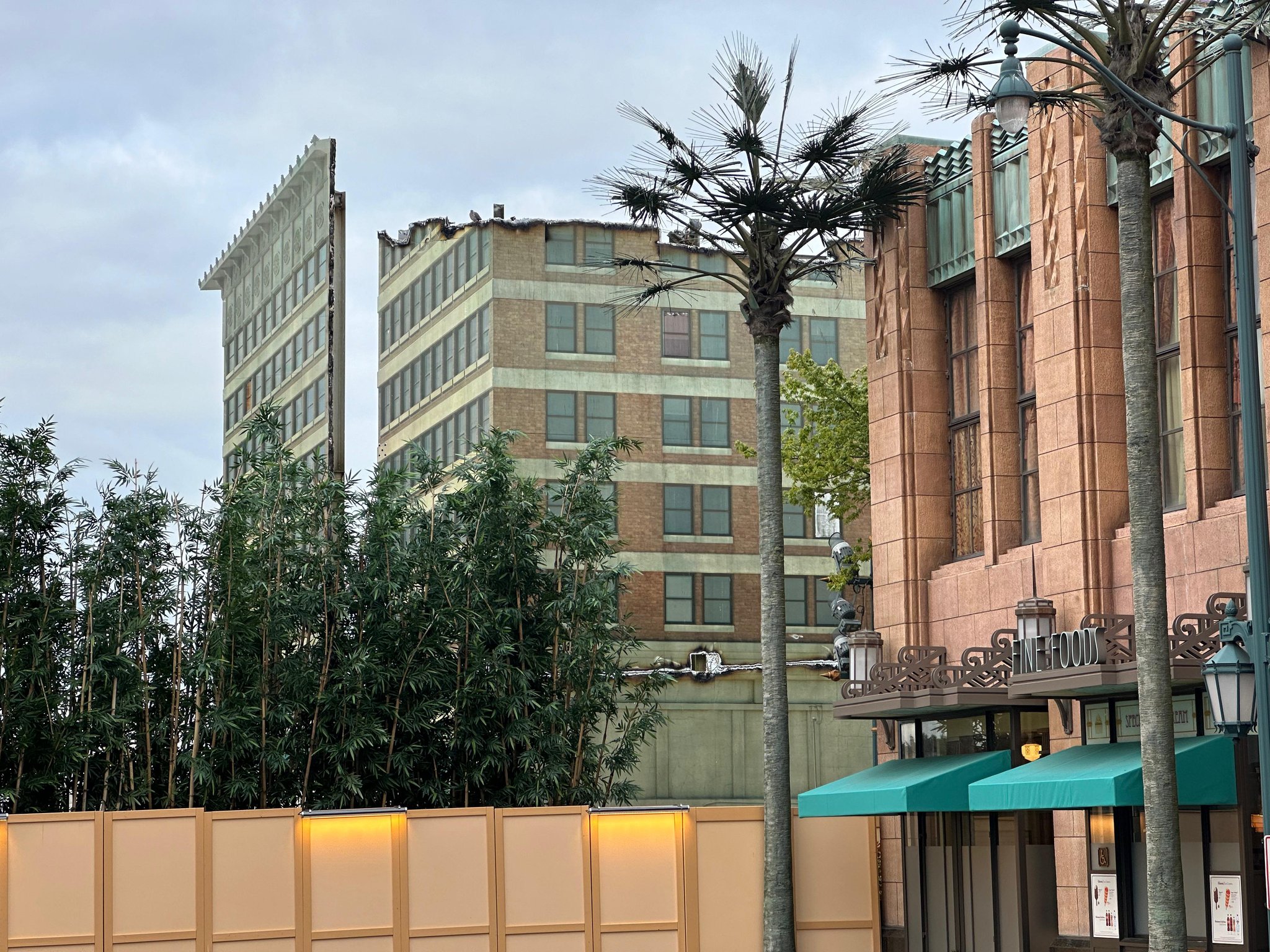 gratte-ciels walt disney studios