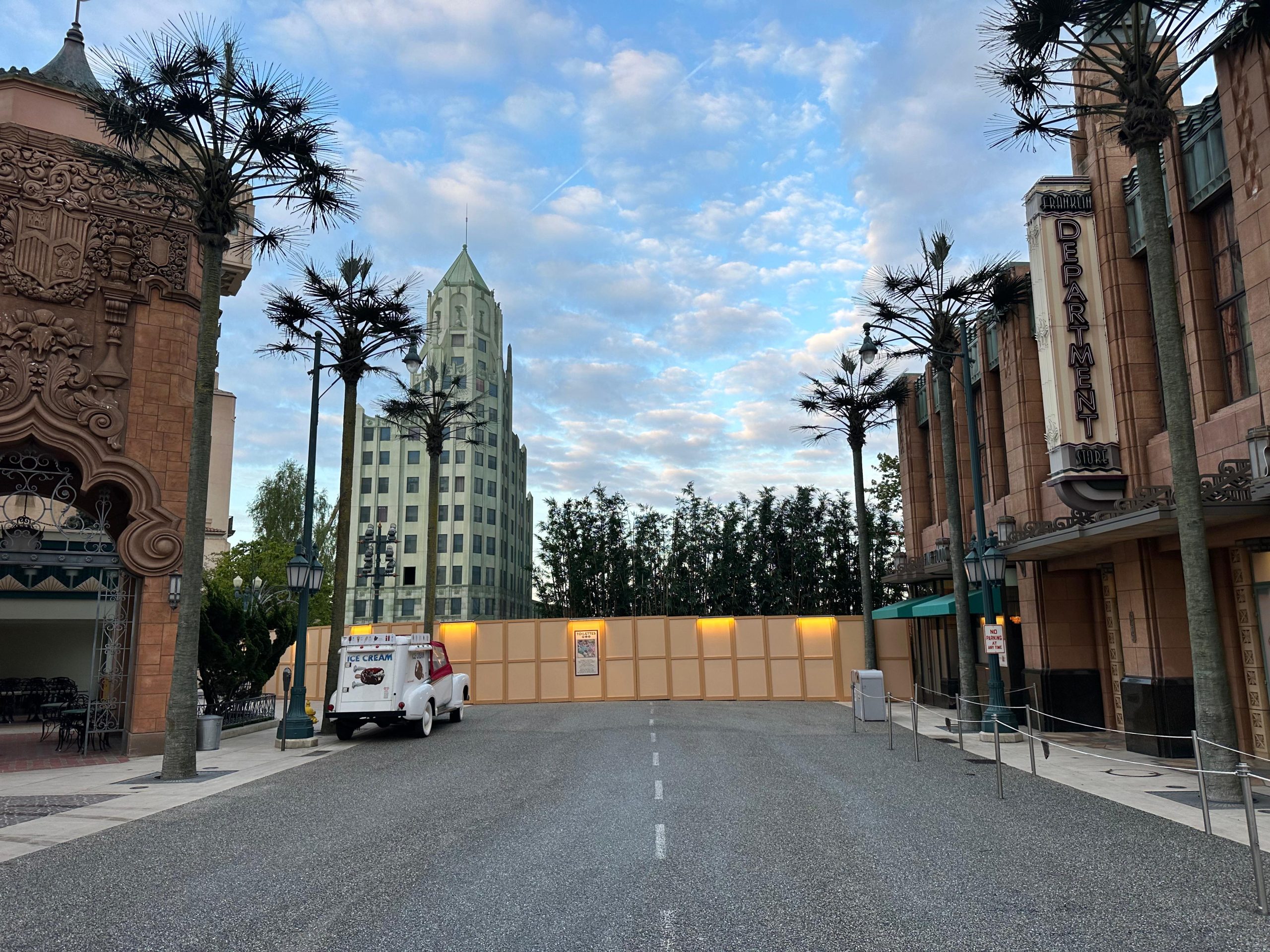 gratte-ciels walt disney studios
