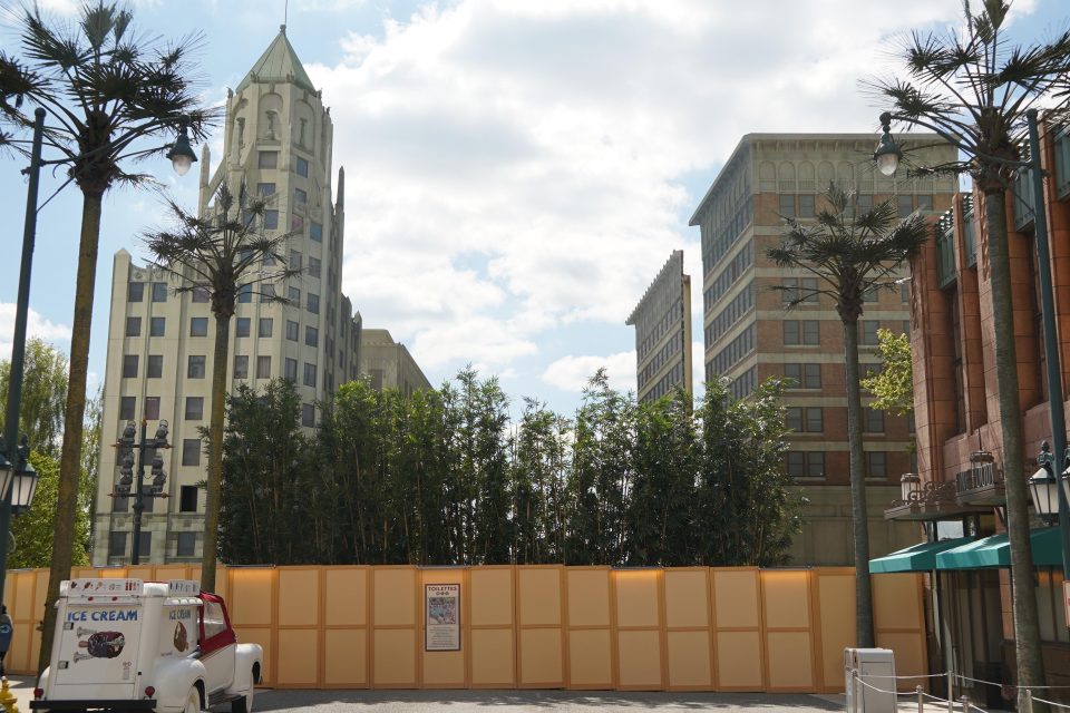 gratte-ciels walt disney studios