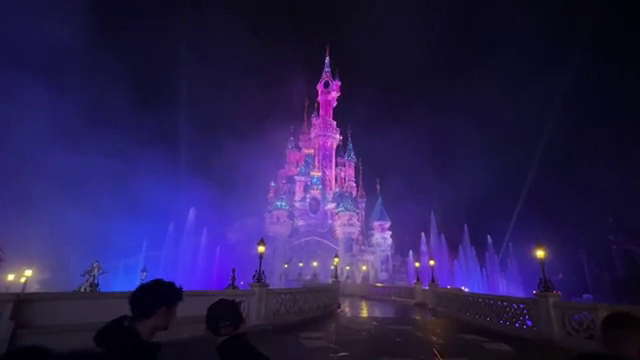 disney illuminations disneyland paris 01