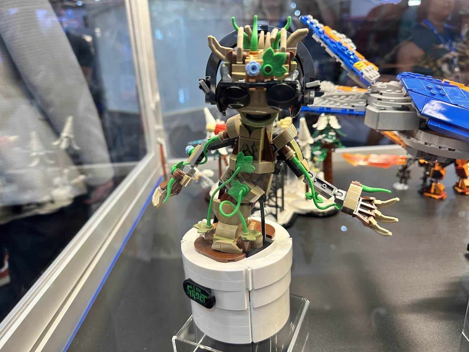 lego comic con 2024
