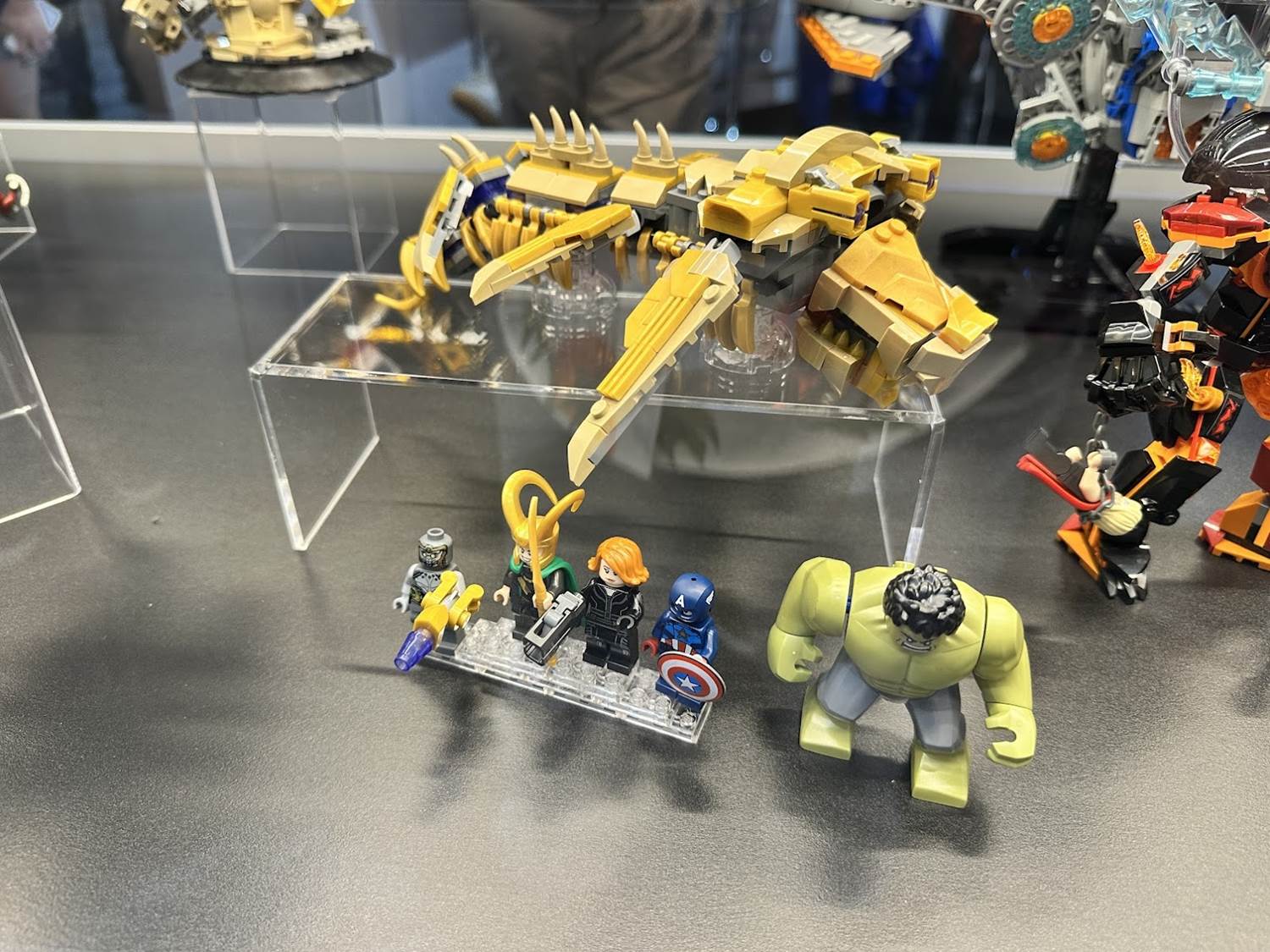 lego comic con 2024