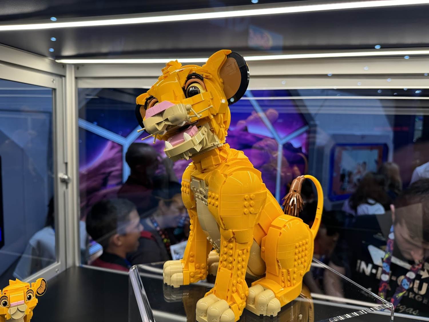 lego comic con 2024