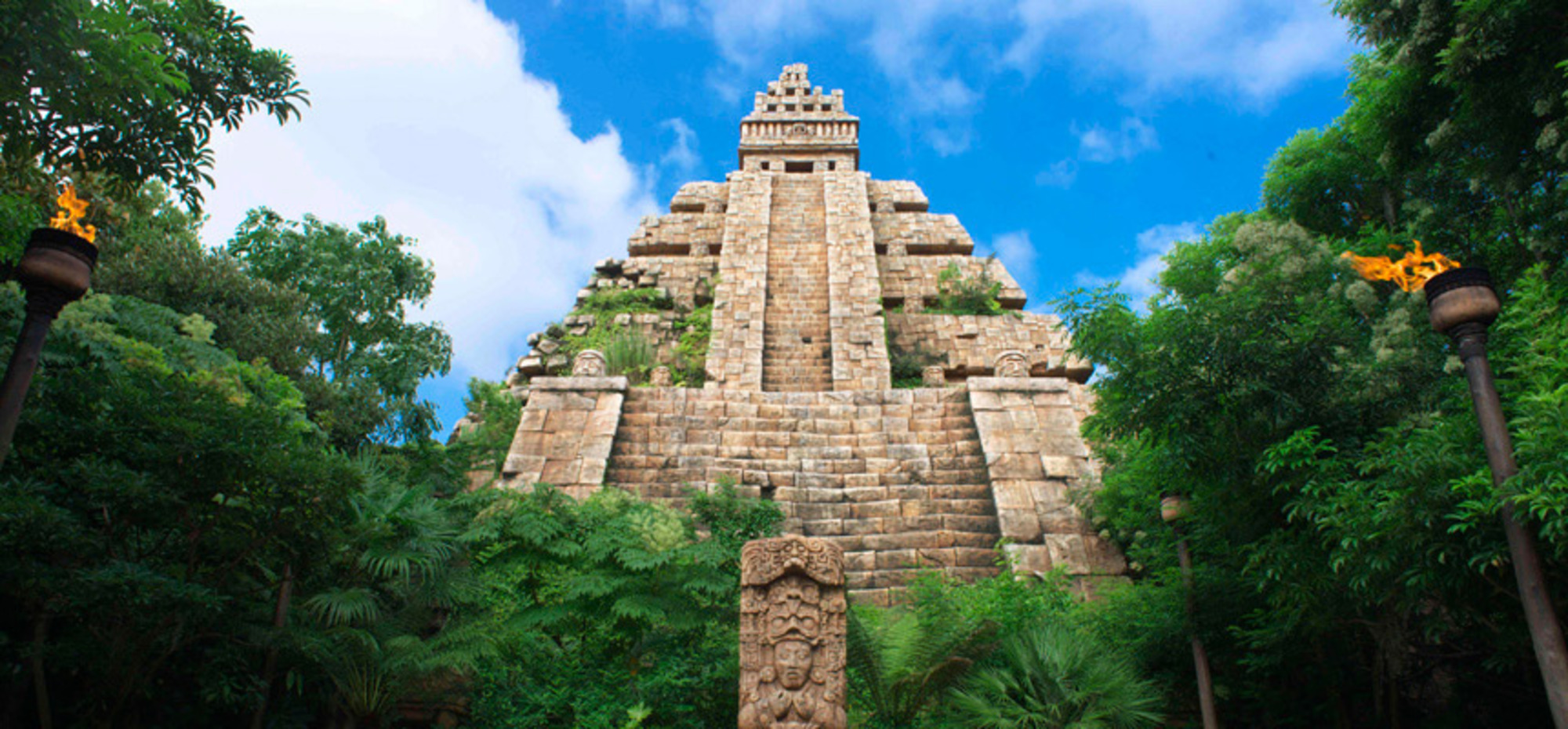 Indiana Jones Adventure Temple of the Crystal Skull 01