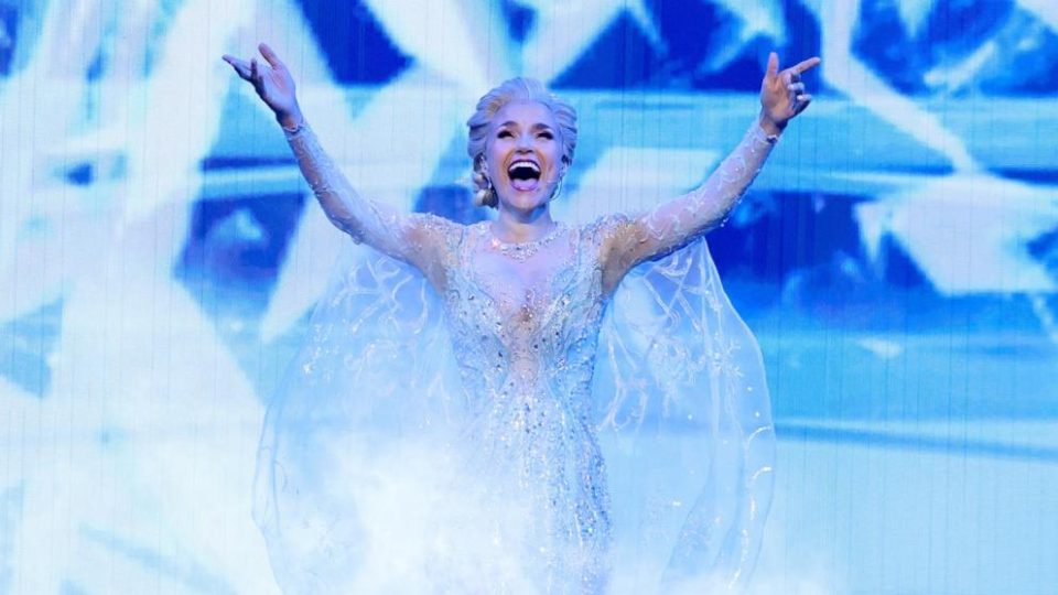 comédie musicale frozen disney+