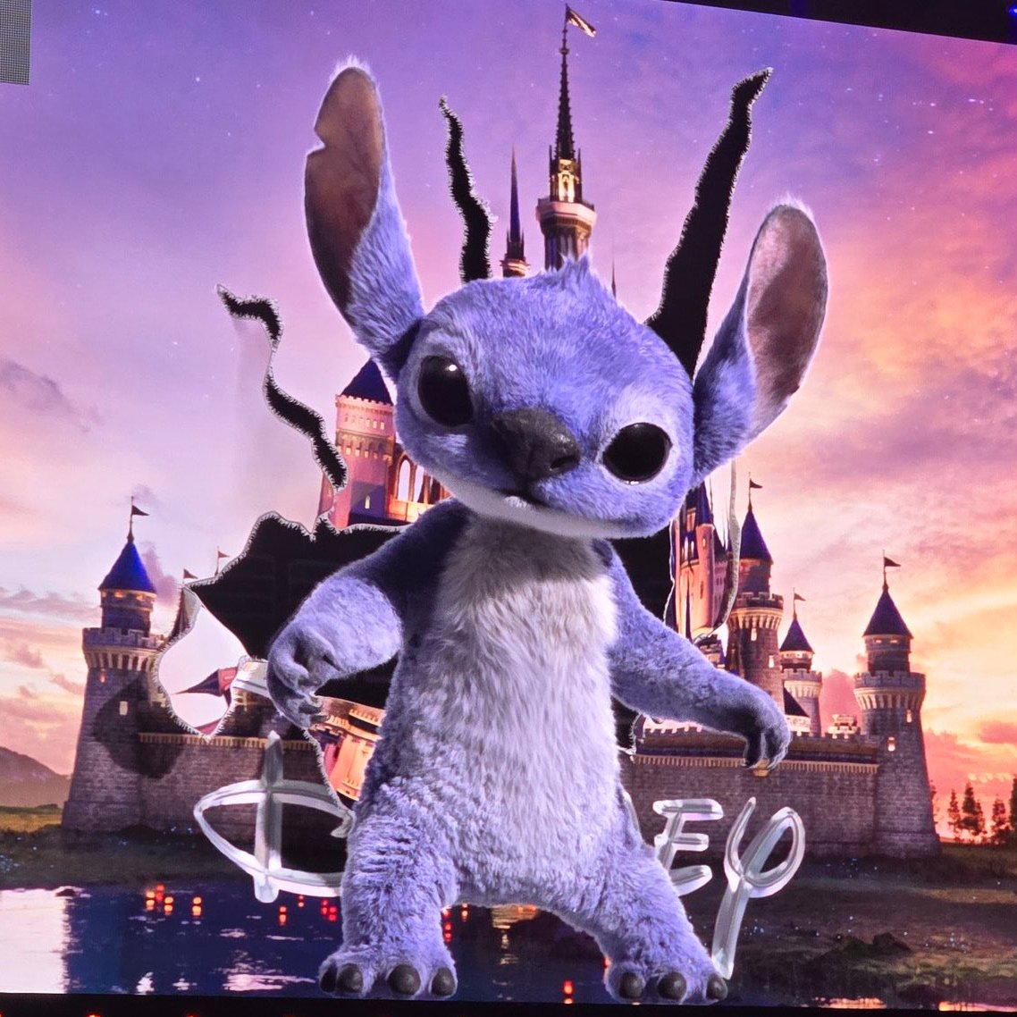 stitch D23 01