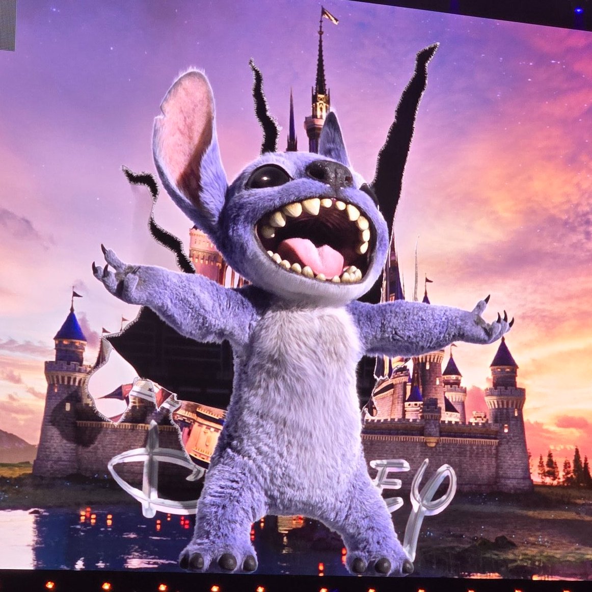 stitch D23 01