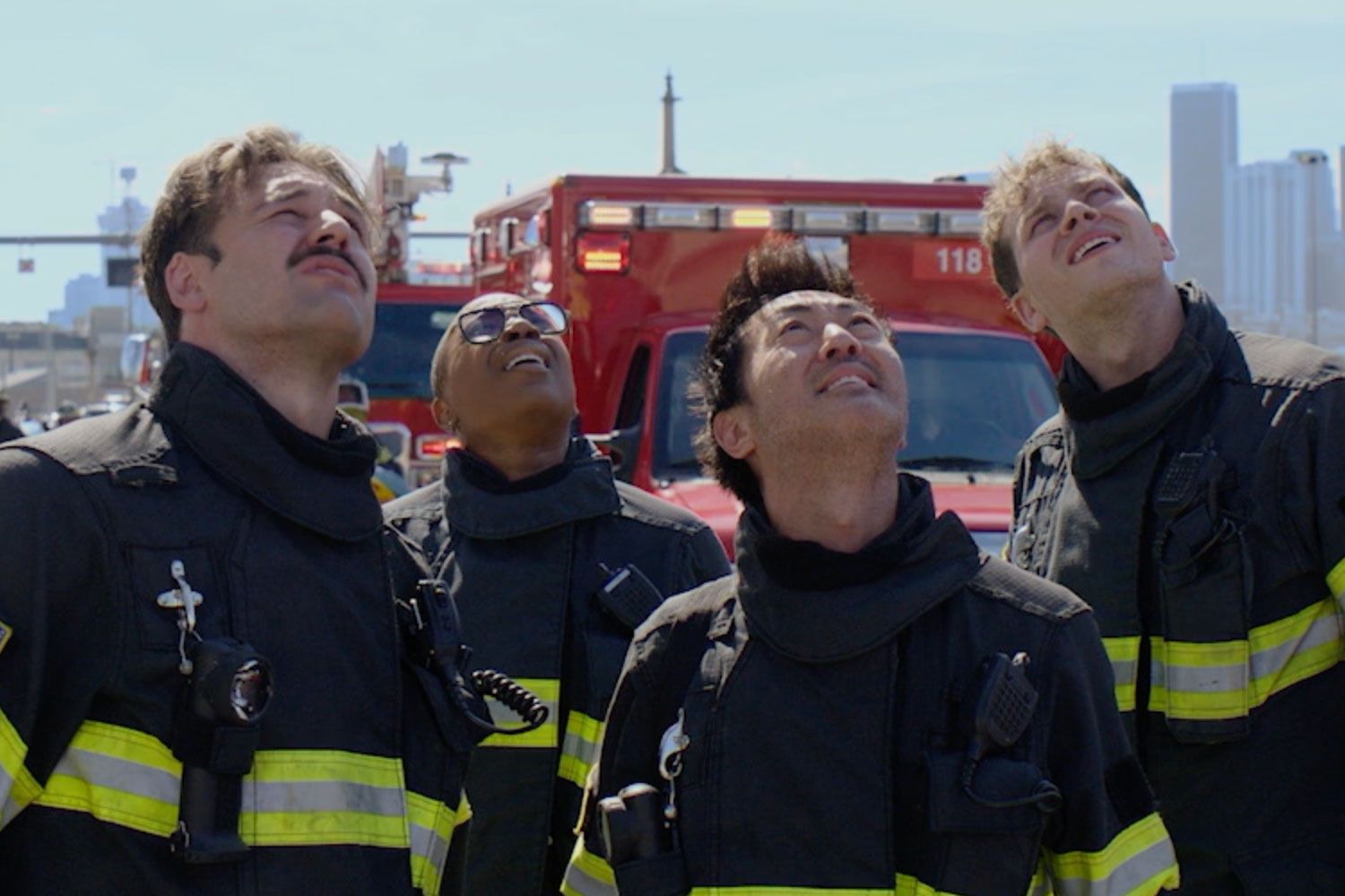 9-1-1 saison 8 abeilles