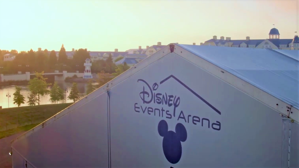 démolition disney events arena 01