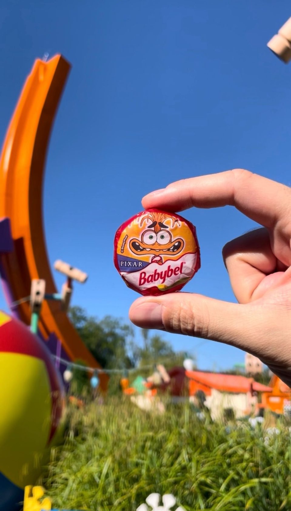 vache qui rit babybel kiri pixar 01