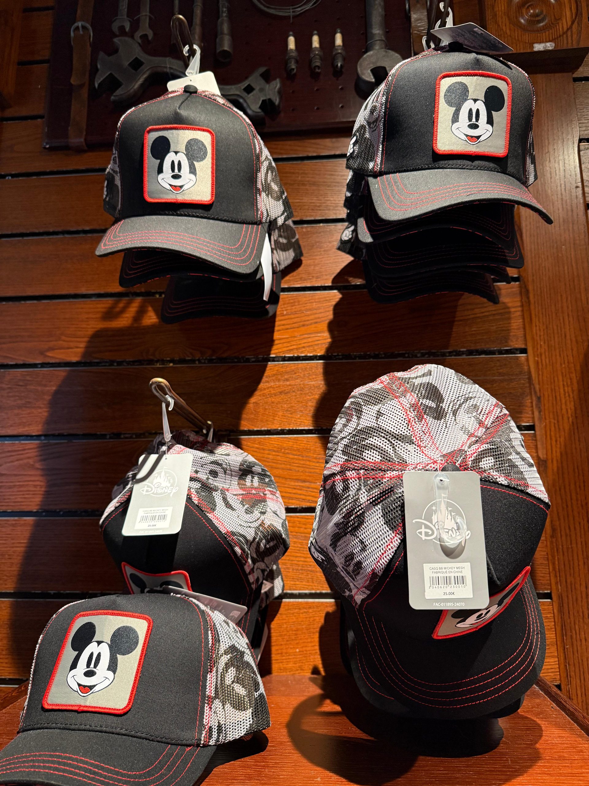 collection vêtements mickey